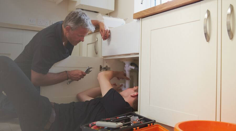 Plumber in Leonidas, MI